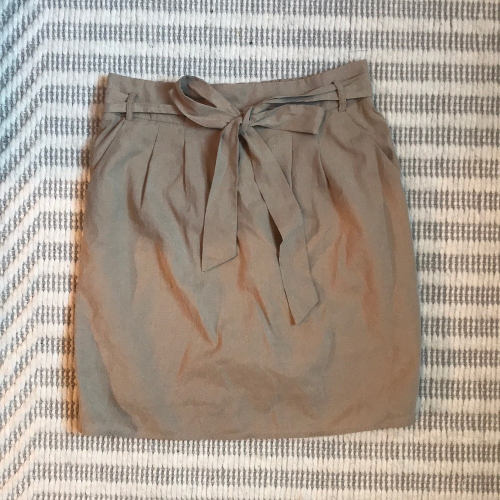 Francesca’s Brown Paper Bag waist skirt - M